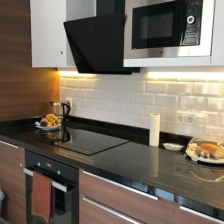 1+1, Elite Marine Residence, Center * 阿拉尼亚