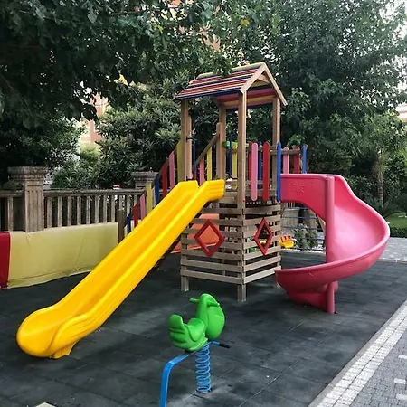 1+1, Elite Marine Residence, Center * 阿拉尼亚