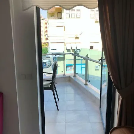 1+1, Elite Marine Residence, Center 阿拉尼亚