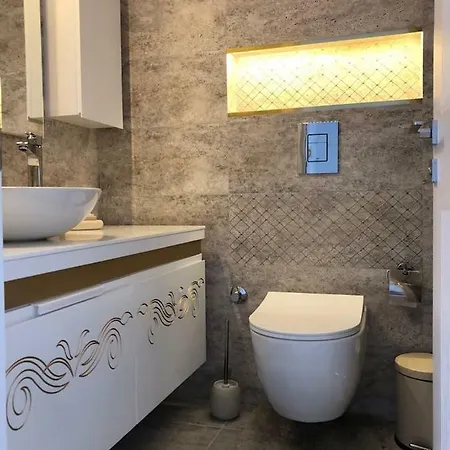 1+1, Elite Marine Residence, Center 阿拉尼亚